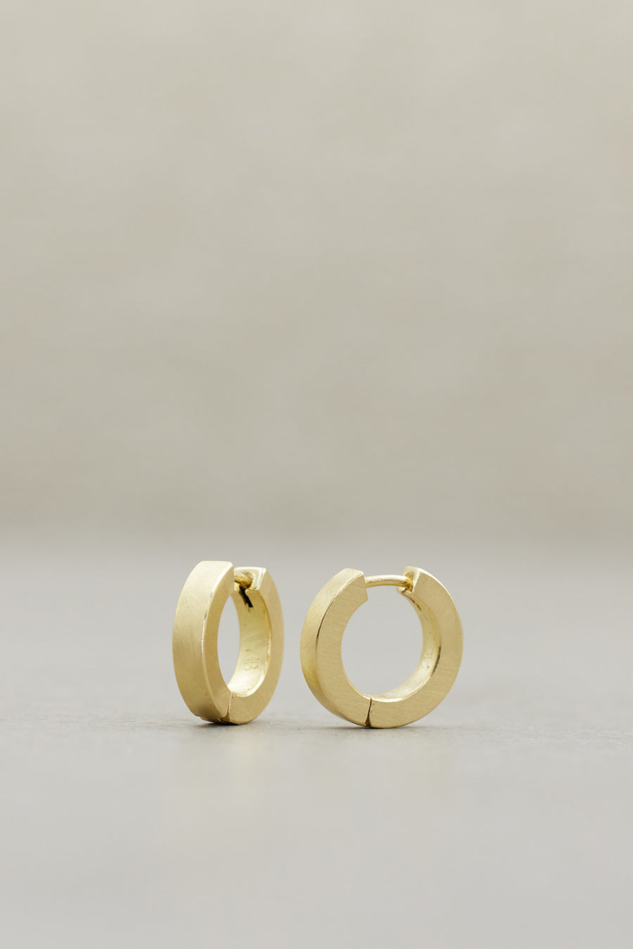 'FORTUNA' Hoops Yellow gold