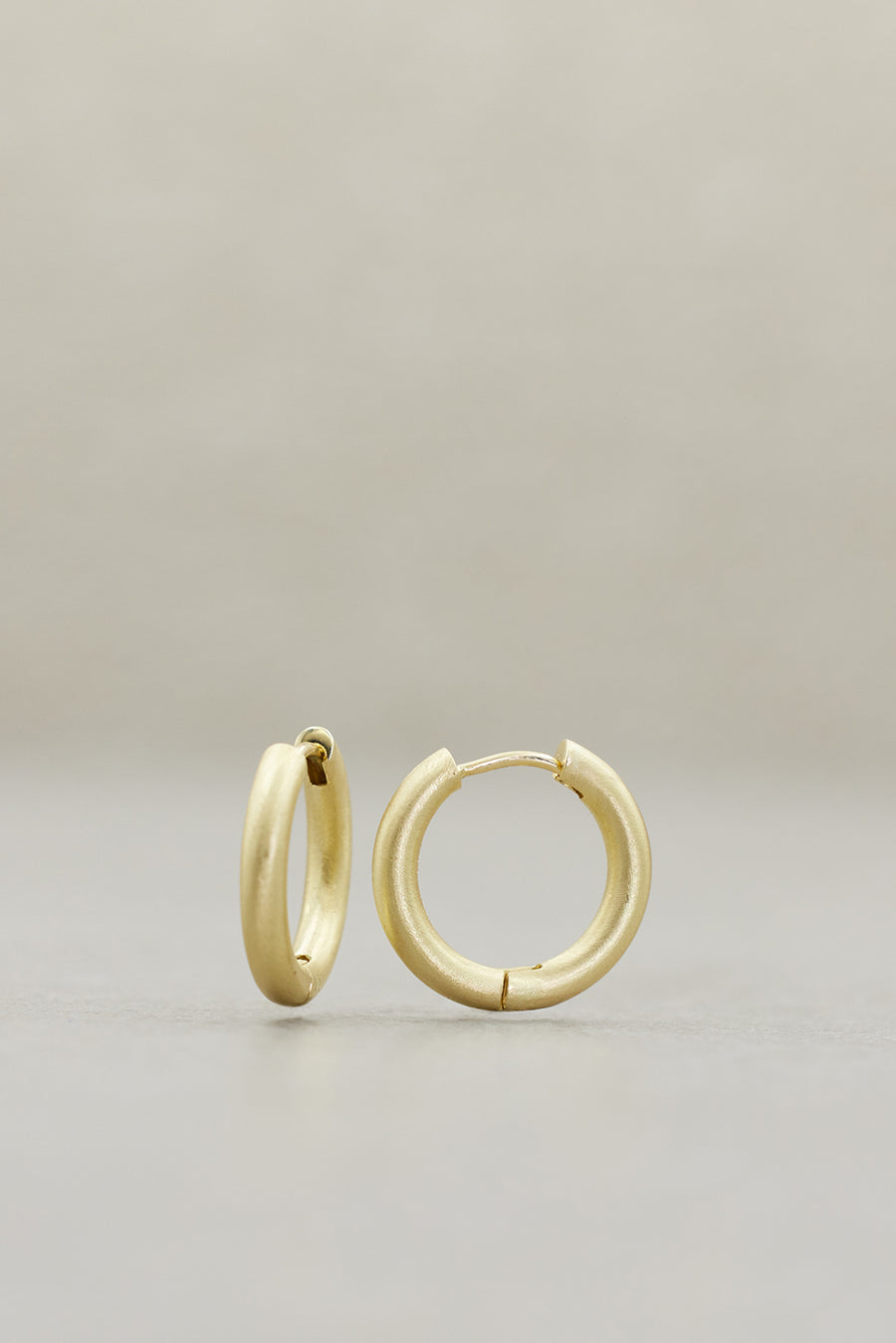 'RONDO' Solid Hoops yellow gold