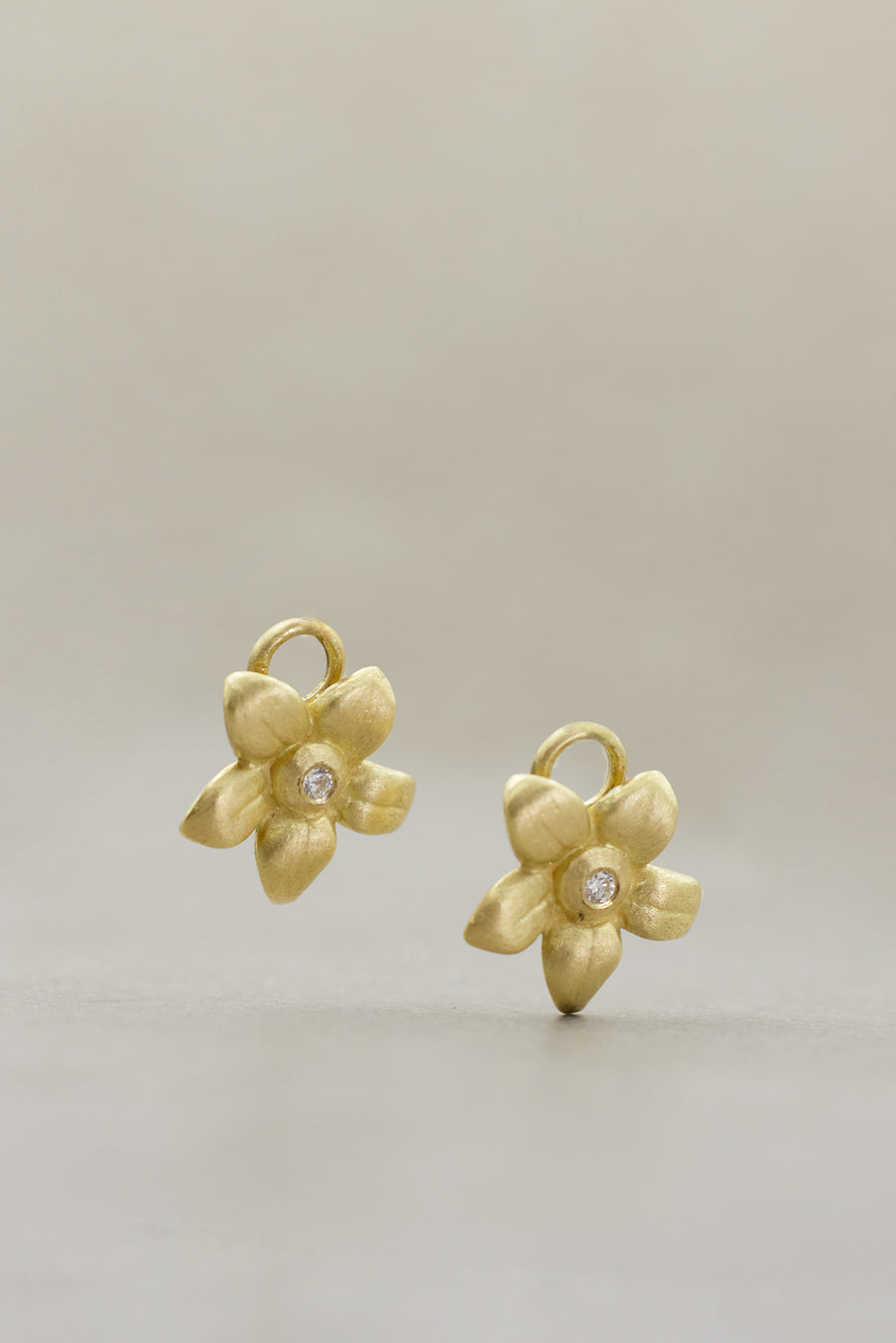 Flower Charms Yellow Gold