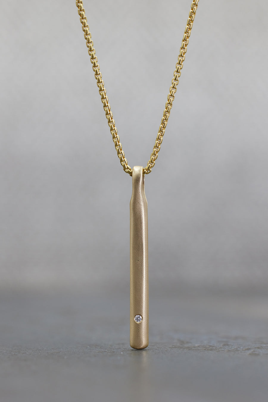 'RONDO' Bar Pendant Yellow Gold