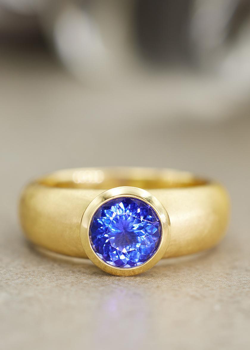 'SIENA'  Tanzanite Ring