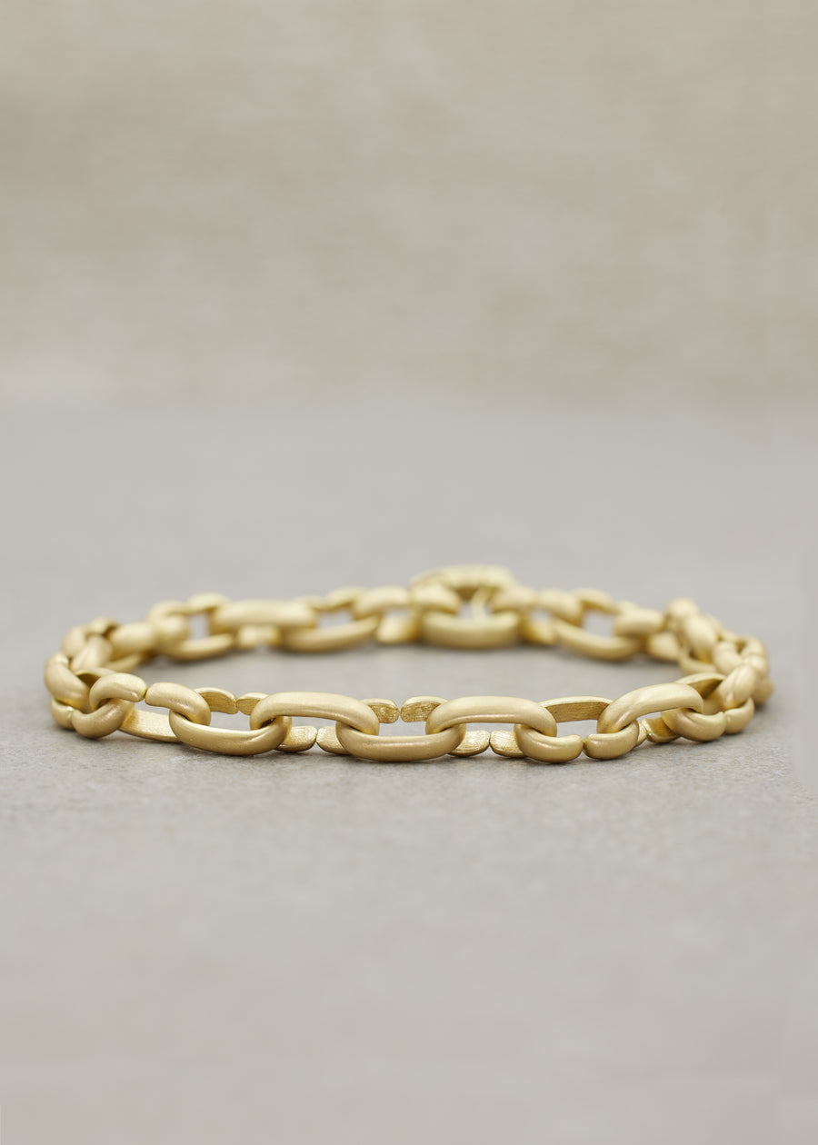 The Open Link Bracelet Yellow Gold