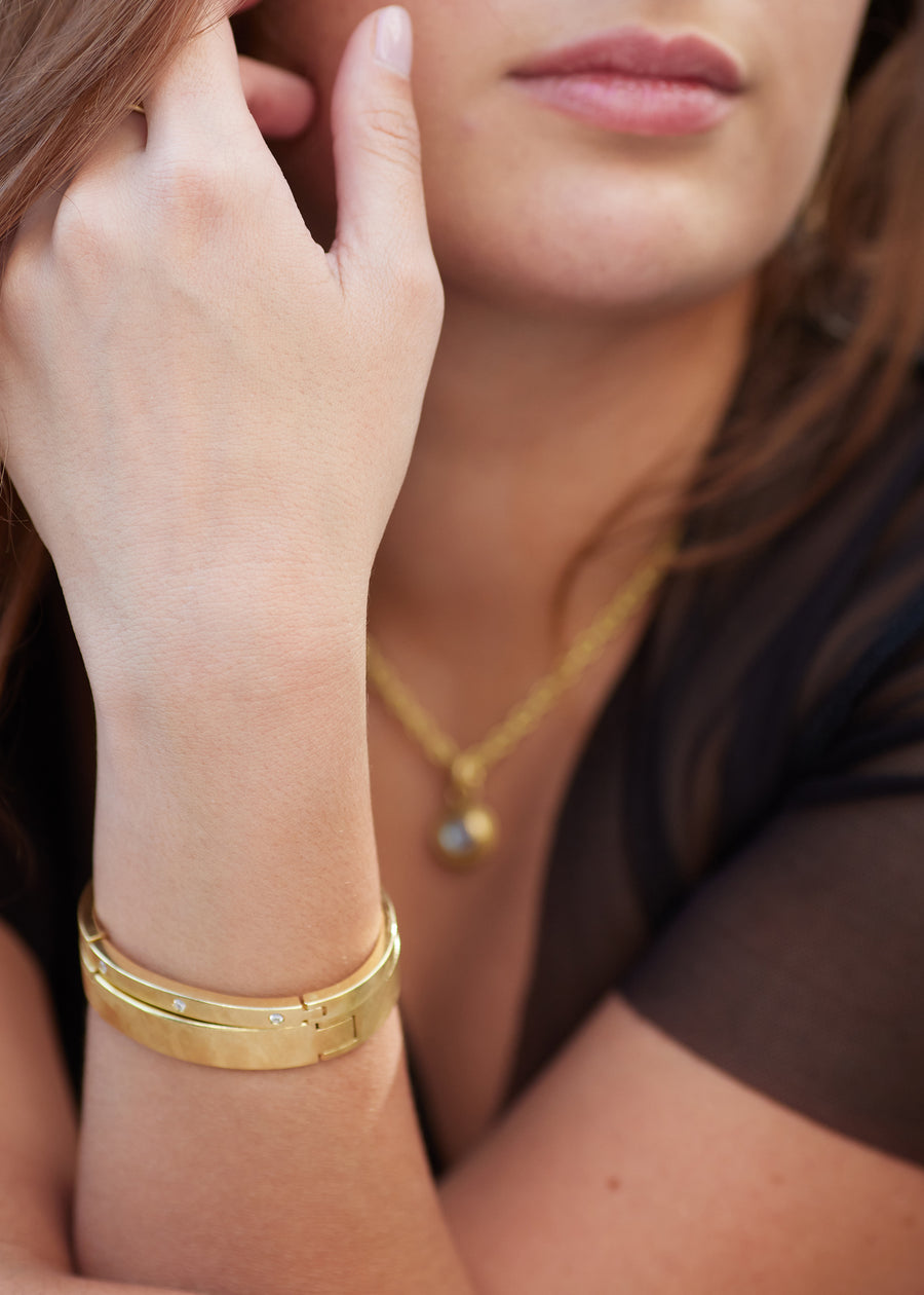 'FORTUNA' Cuff Bracelet Yellow Gold