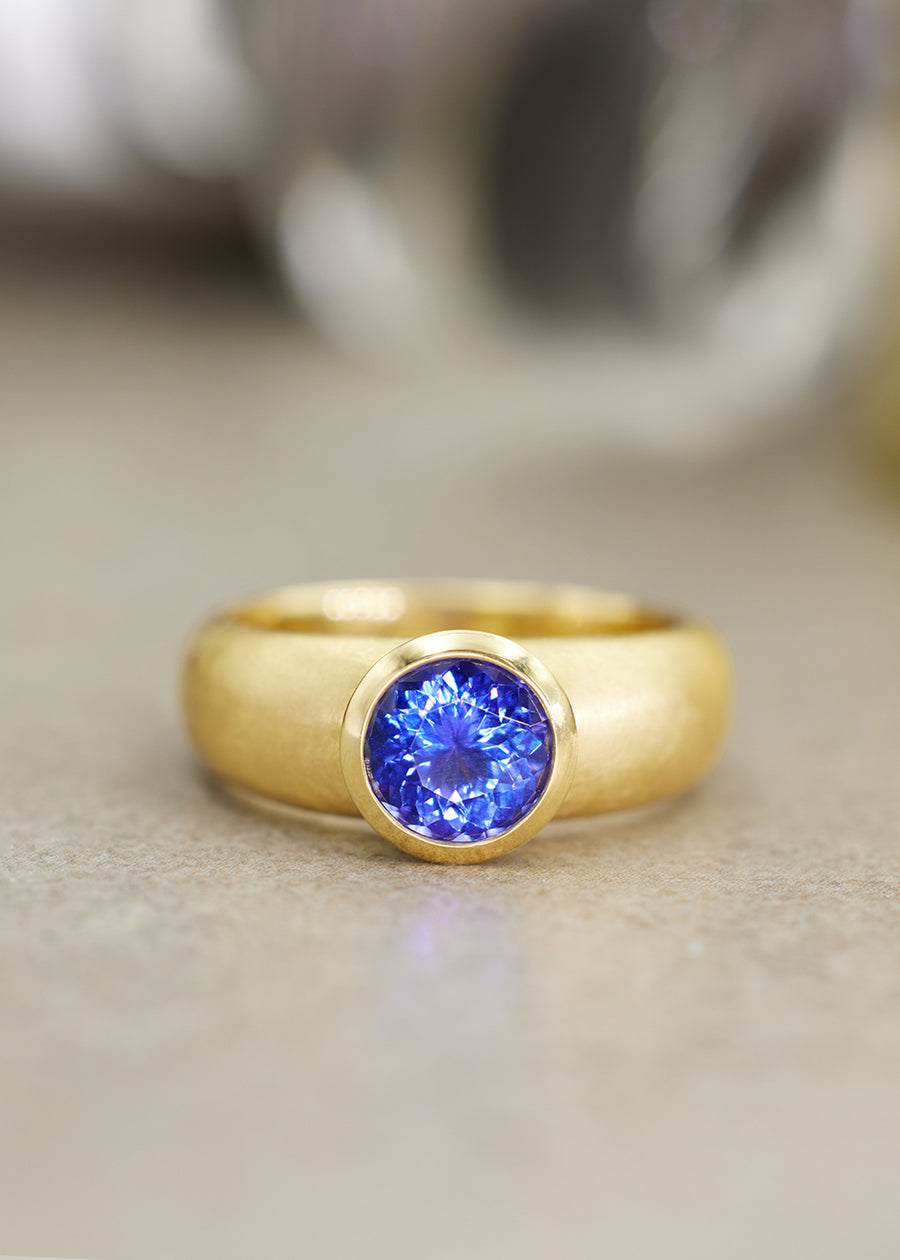 'SIENA'  Tanzanite Ring