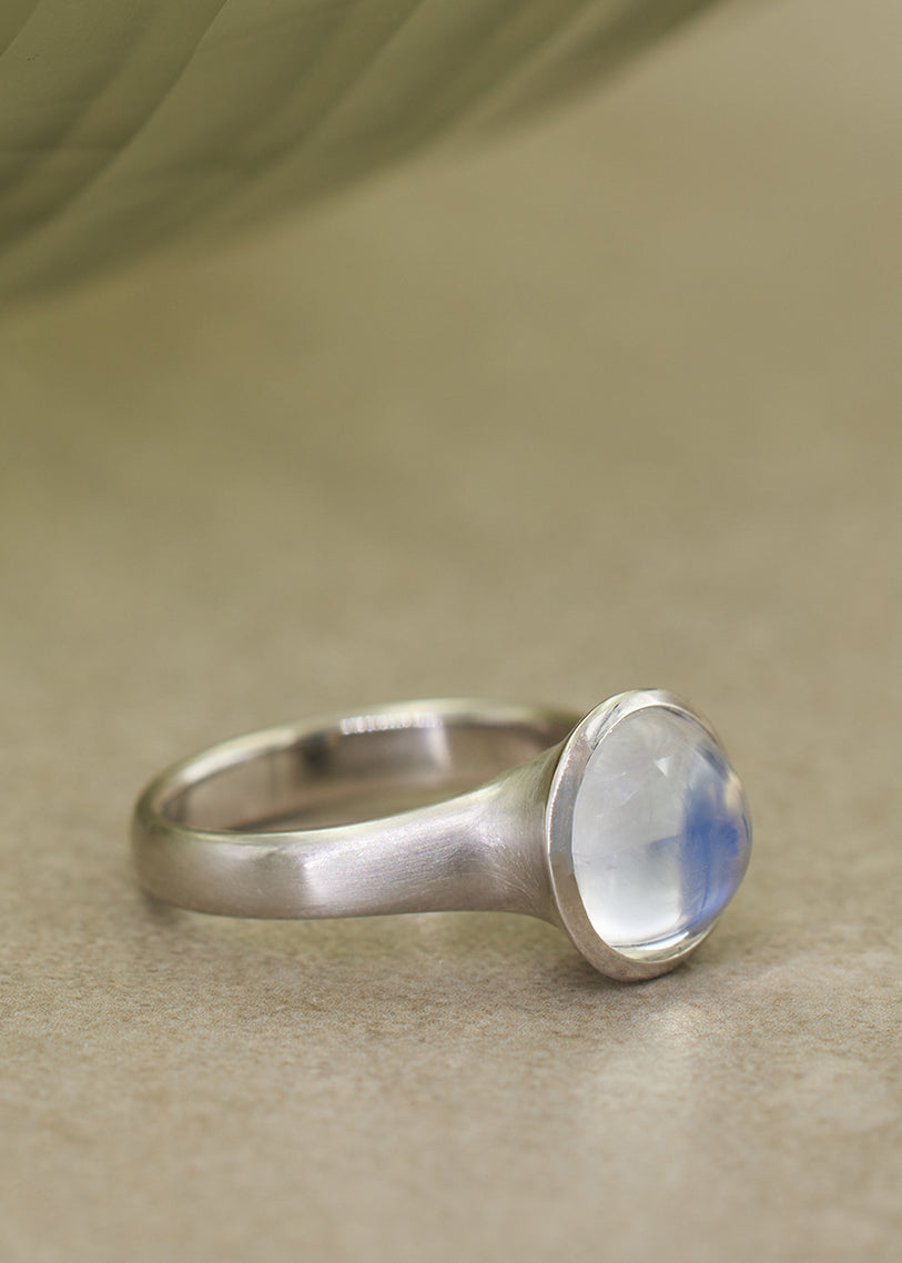 Rainbow/Blue  Moonstone Platinum Ring
