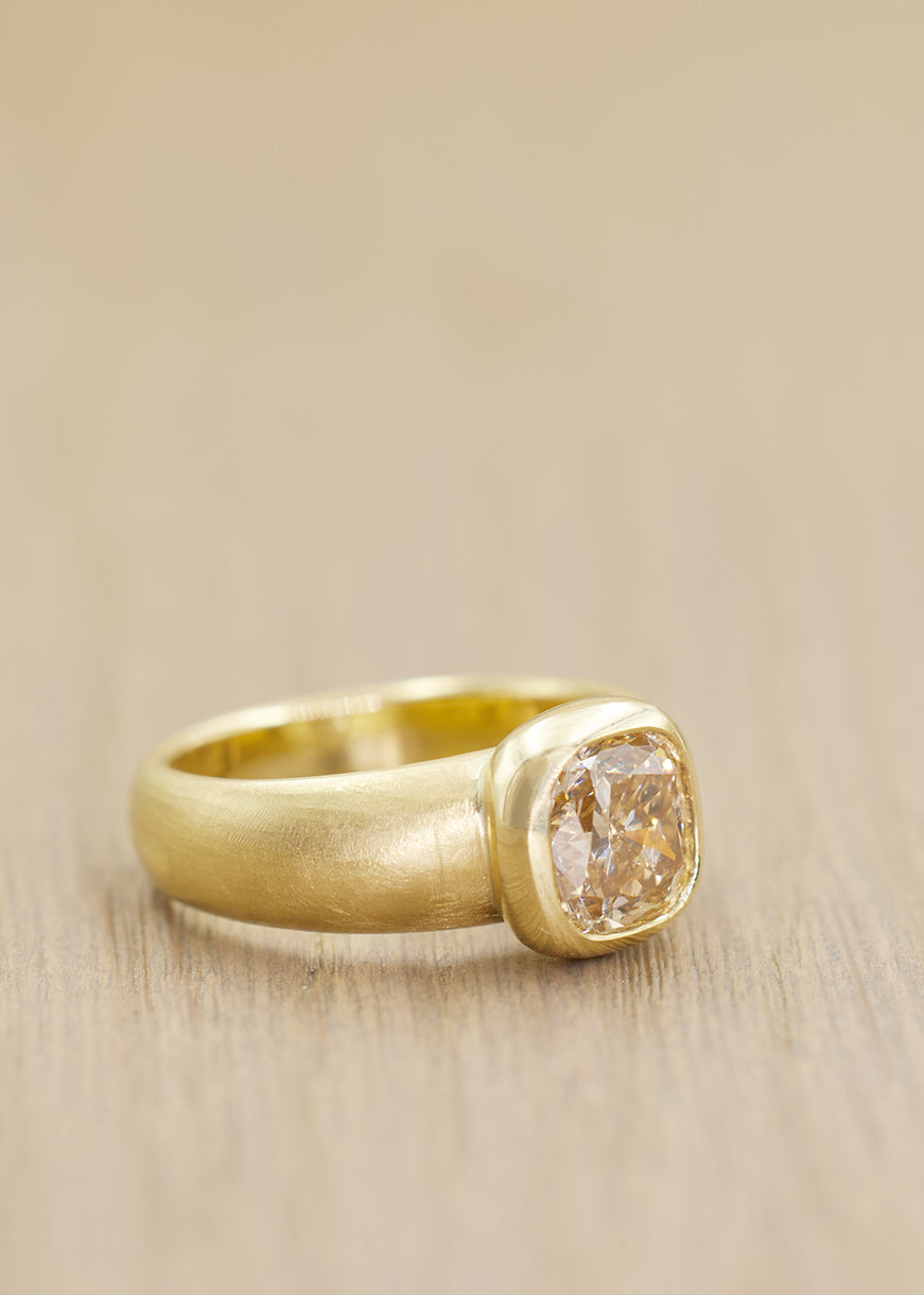 Champagne Diamond Brilliant Cushion 'SIENA' Ring