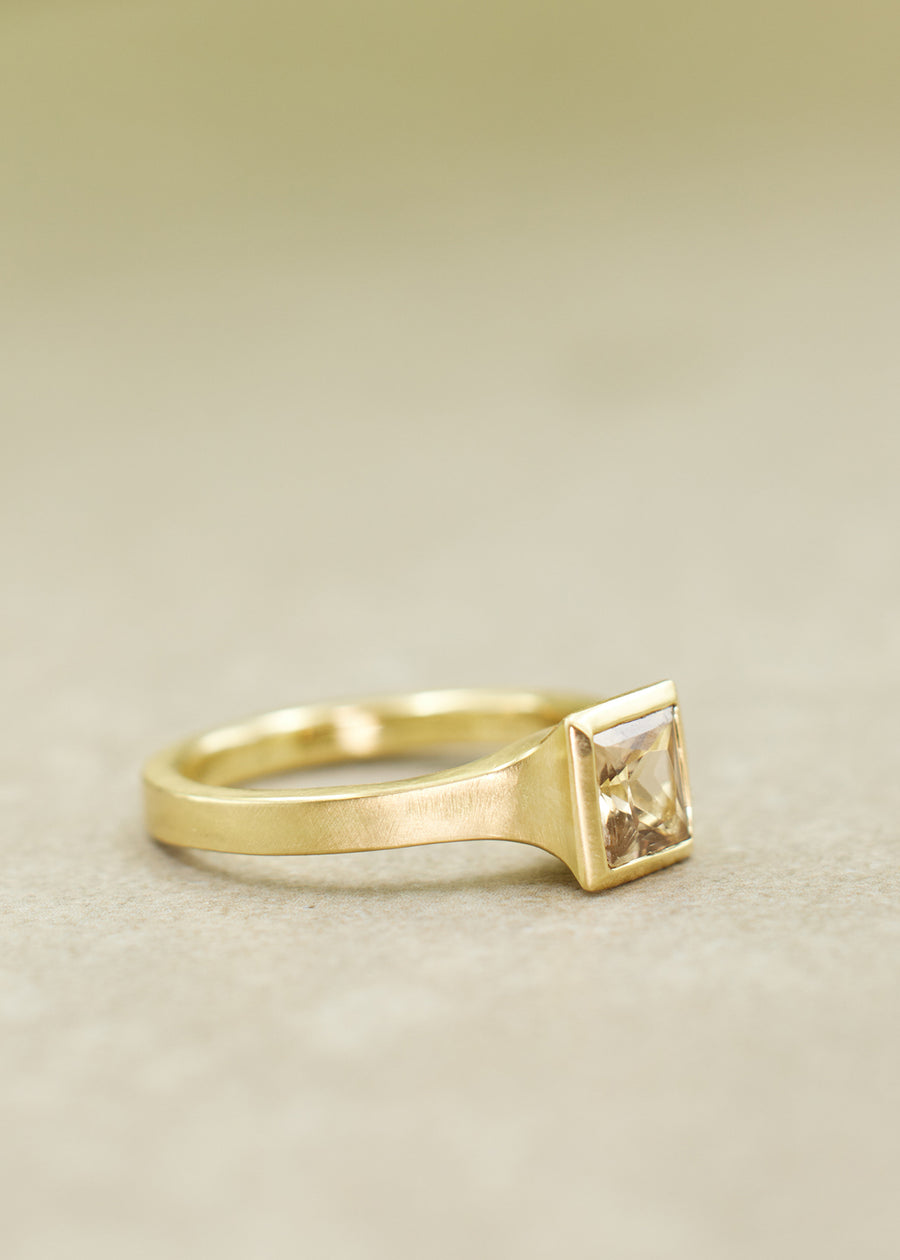 Champagne Zircon Fluted Square Ring