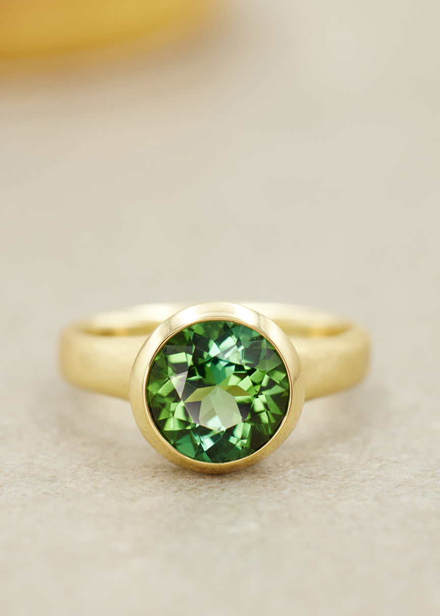 Green Tourmaline Fluted Ring Large
