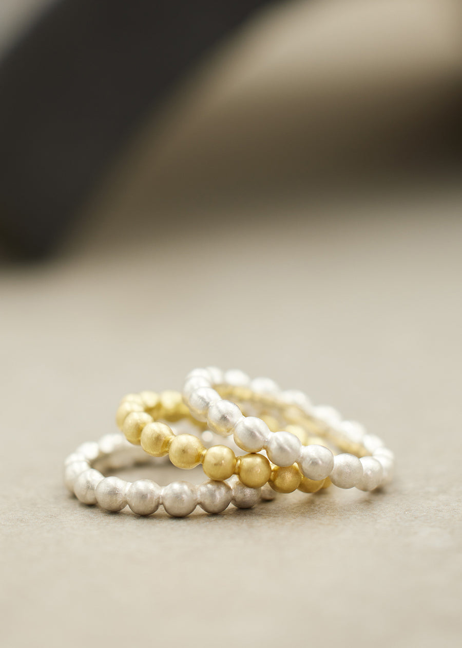 ORA Silver Bead Ring